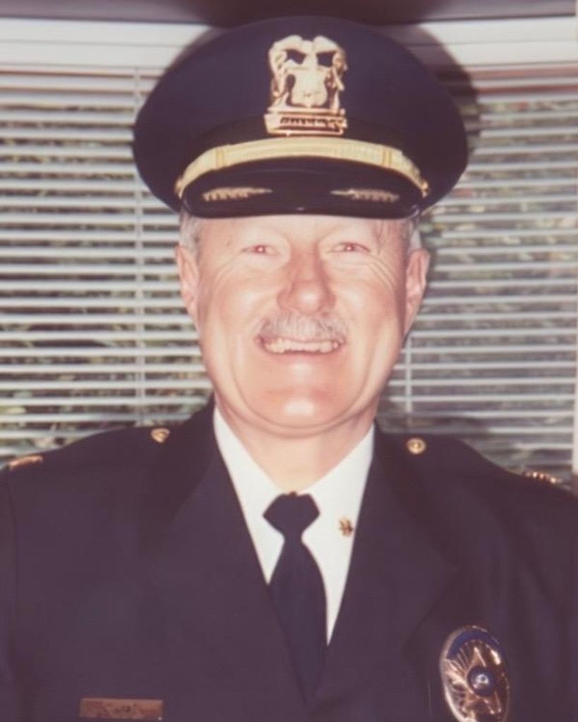 Robert Earl Kunz Profile Photo