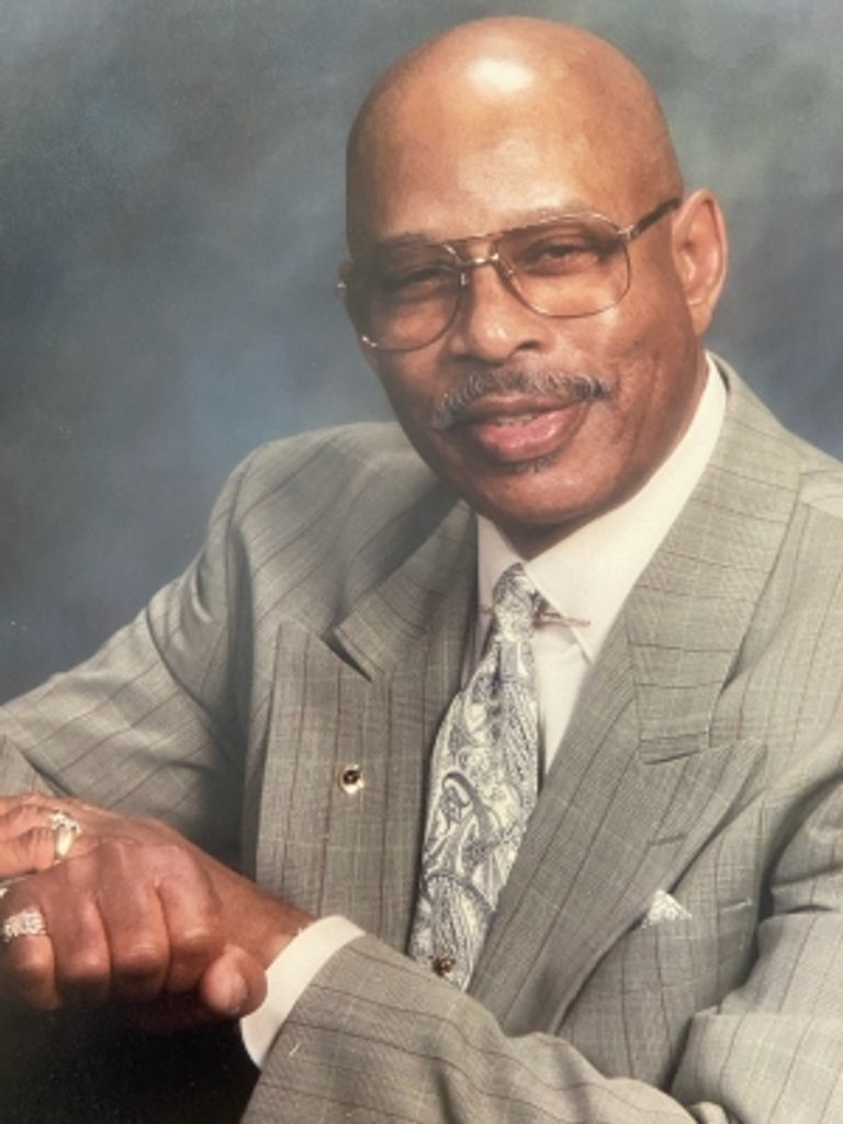 Robert Martin Jr Profile Photo