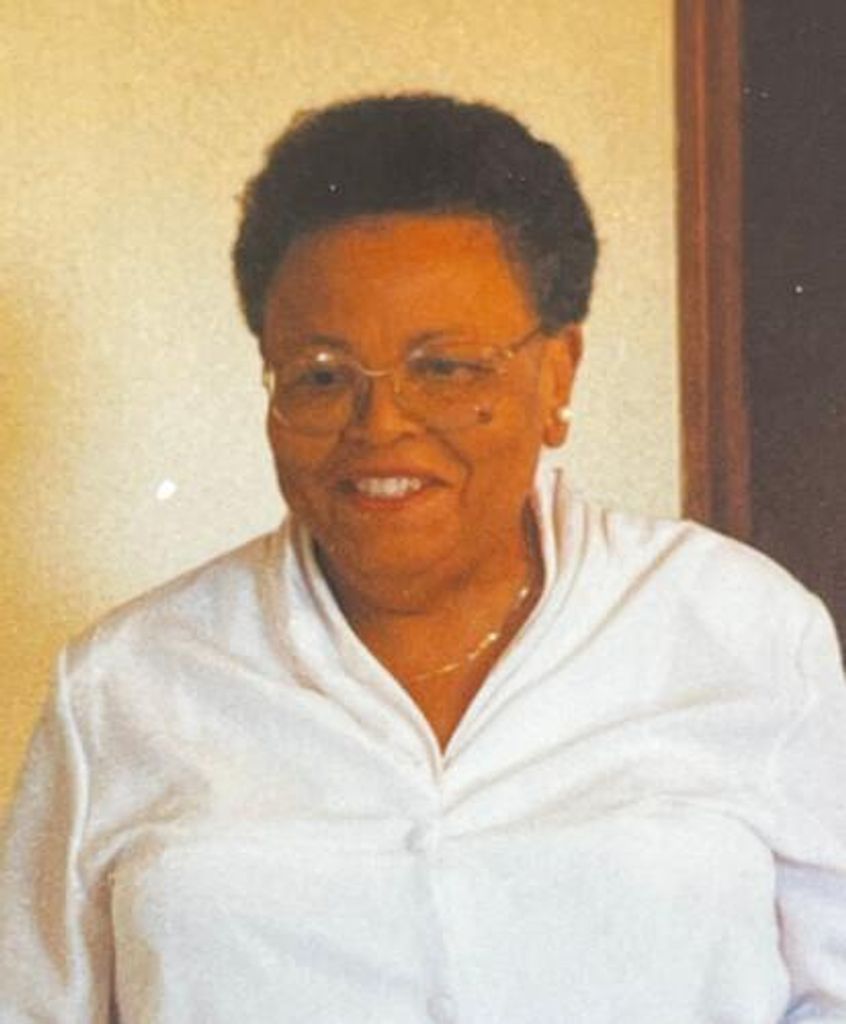 Mable A (Tutt) Lewis Profile Photo