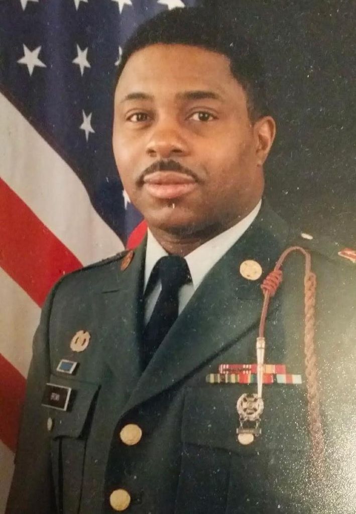 Eddie Rince Brown Profile Photo