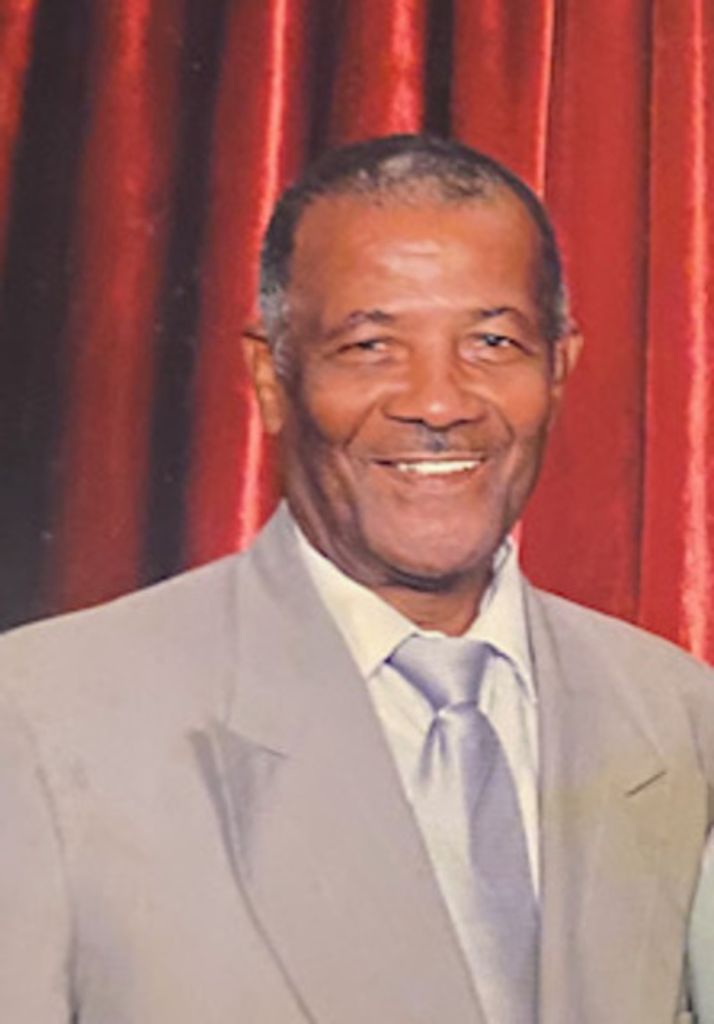 Carlos Hugh Morris Profile Photo