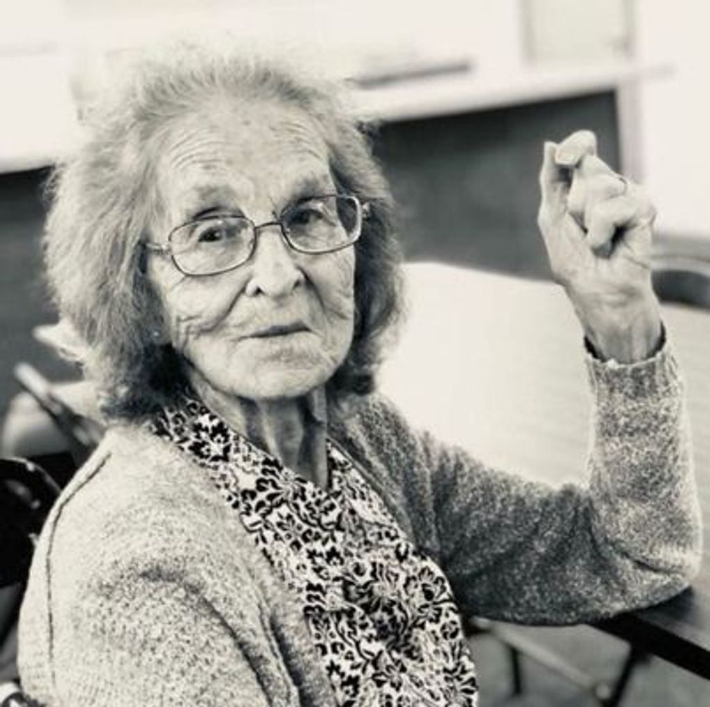 Elizabeth Montez Johnson Edge Profile Photo