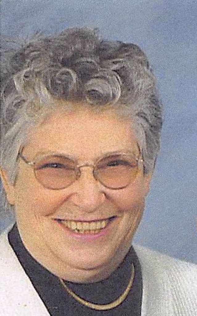 Shirley Simmons Profile Photo