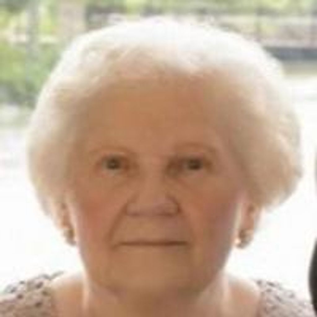 Theresa Apolczer