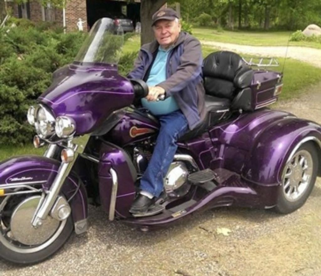 William "Bill" Janiszyn