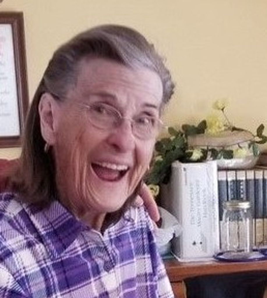 Barbara Harris Holt
