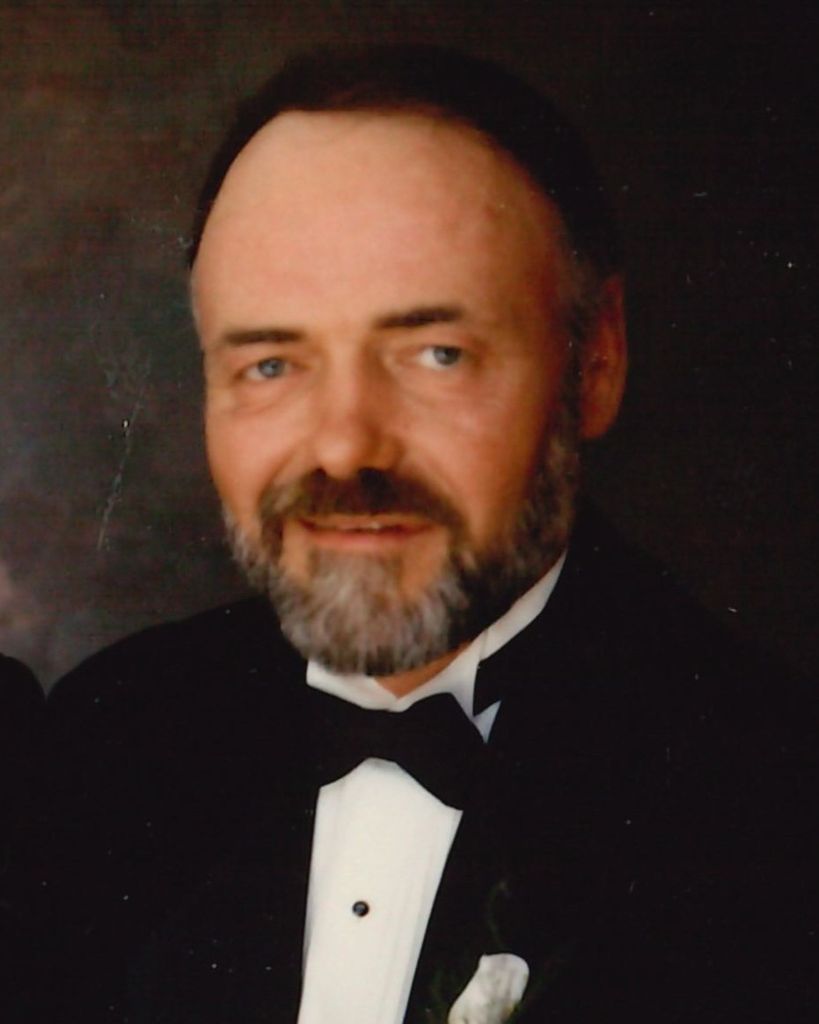 Robert "Bob" Vern Shatek