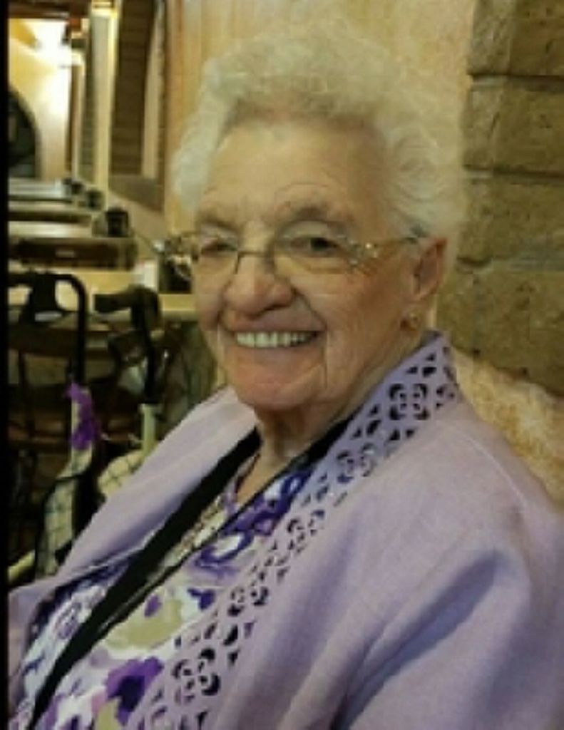 Rosie Elizabeth Brewer Profile Photo