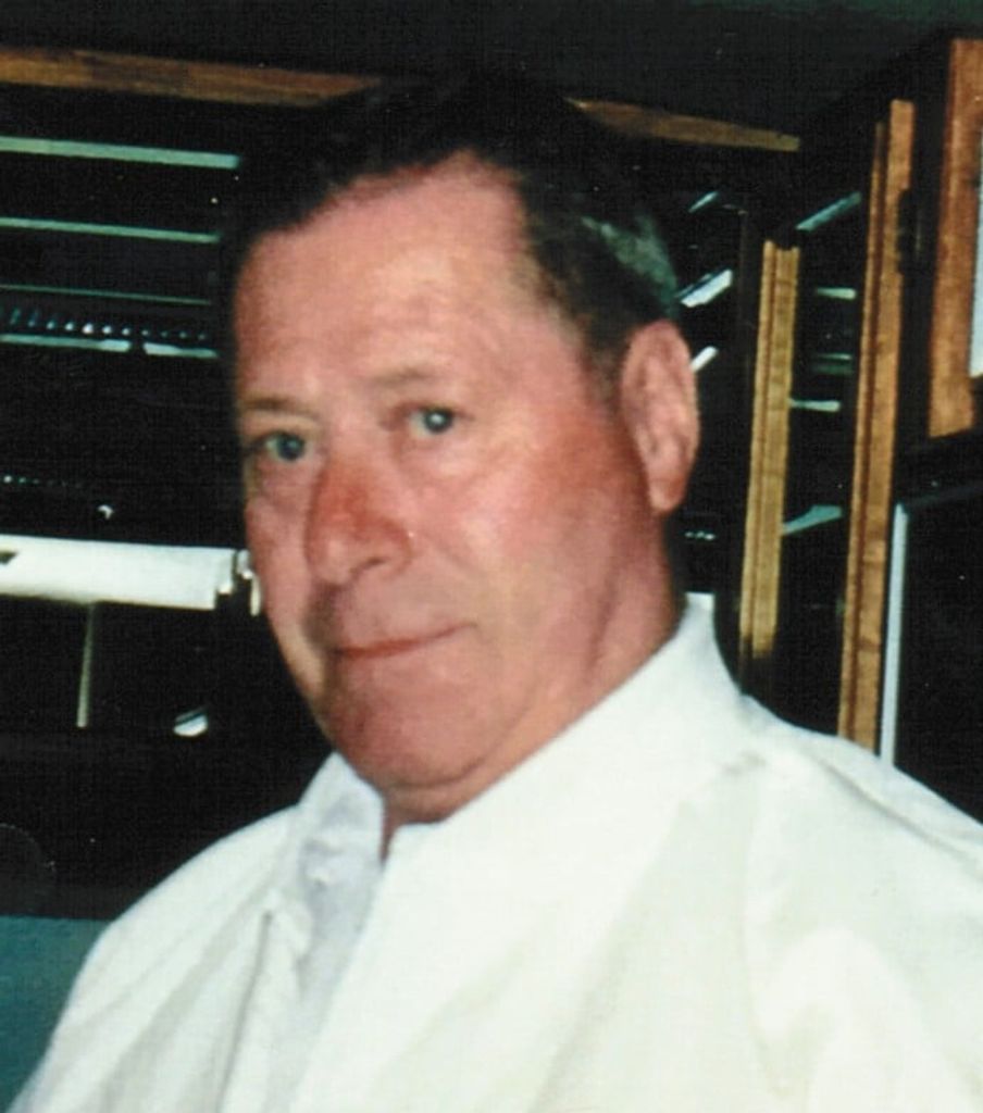Melvin "Arlo" Deines