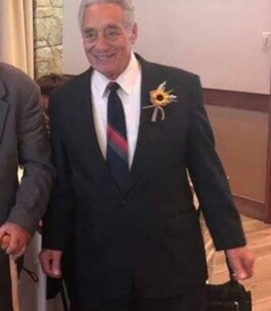 Louis Tavarone Profile Photo