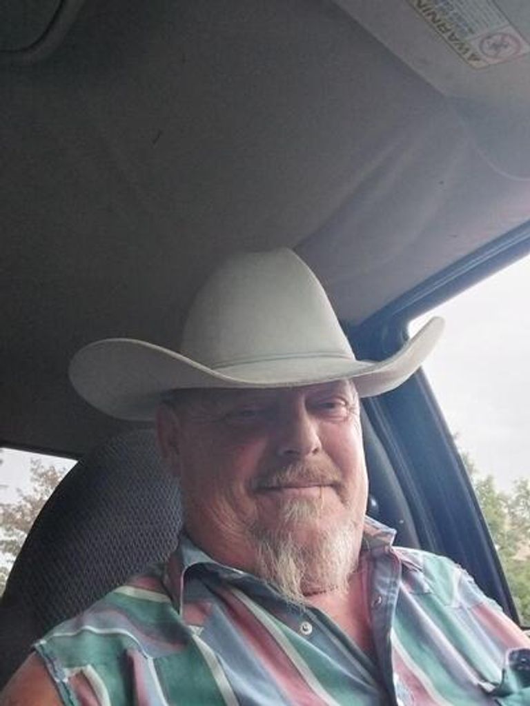 Devell Emmert Stultz Profile Photo