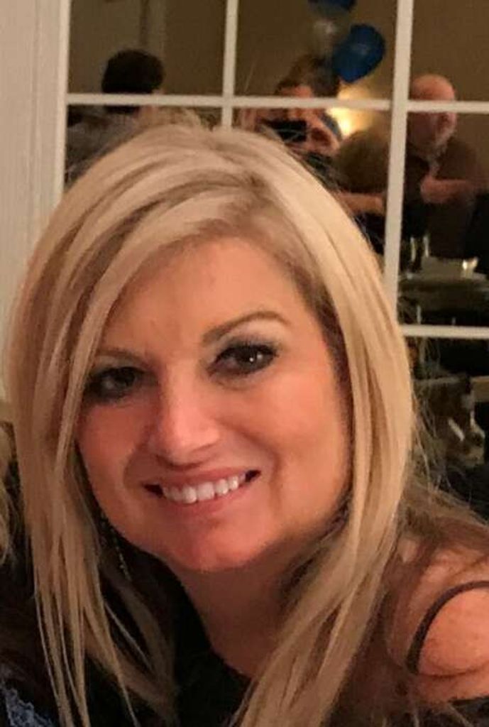 Kelly Lynn Downie Profile Photo