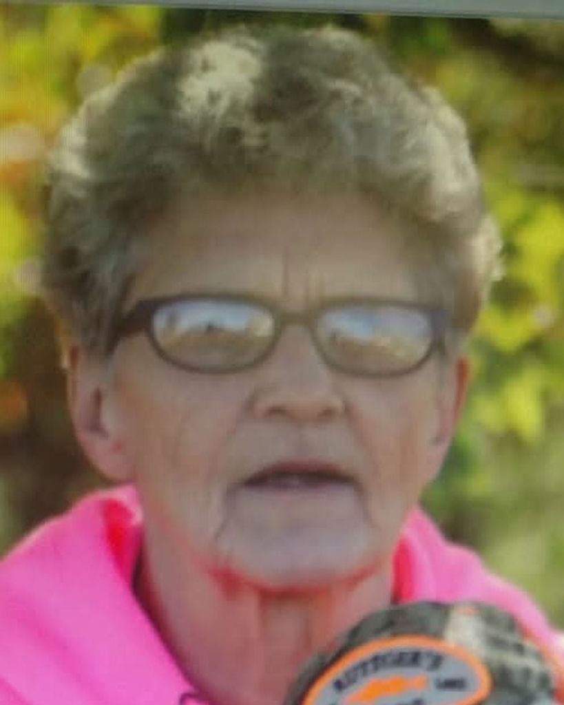 Yvonne "Bonnie" Holmer Profile Photo