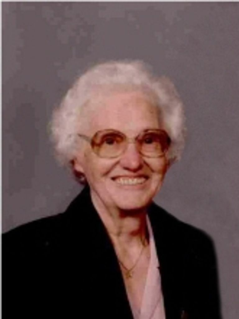 Lena Ewert Profile Photo