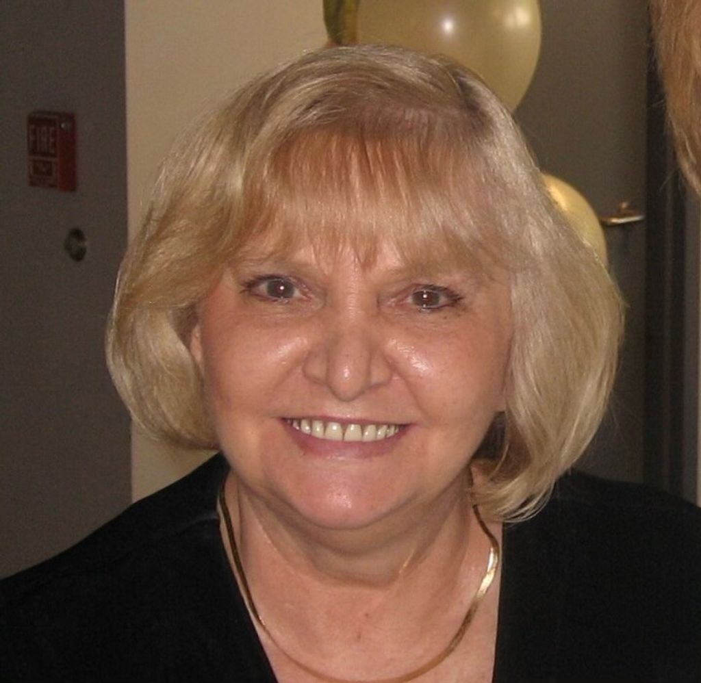 Patricia Anna (Kapostasy)  Carlson