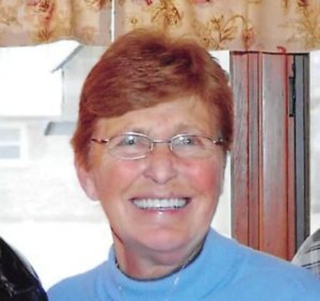 Ellen "Ellie" Pfluger Profile Photo