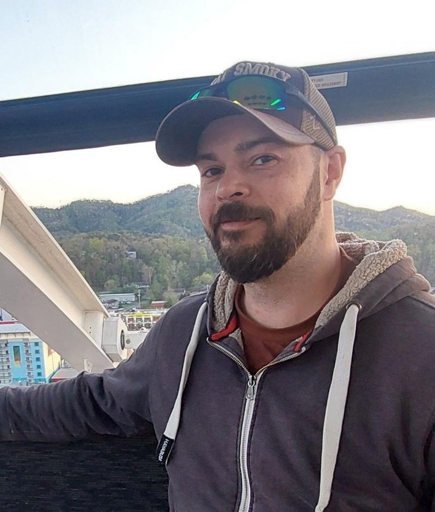 Christopher "Chris" Everett Ervin Profile Photo