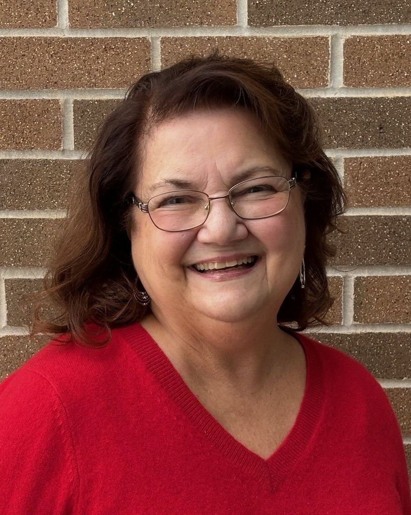 Lynne E. Pakalske