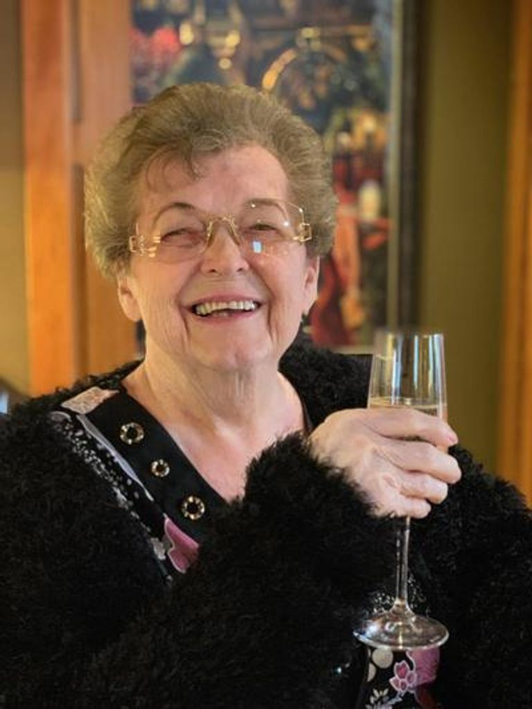 Edith Louise Machado Profile Photo