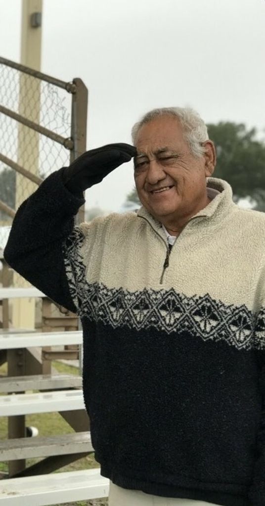 Samuel Flores, Jr Profile Photo