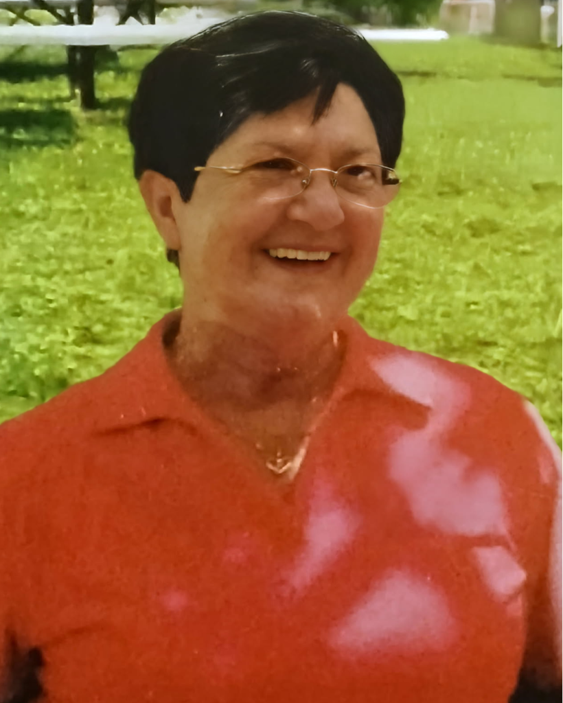 Betty Lou Holt