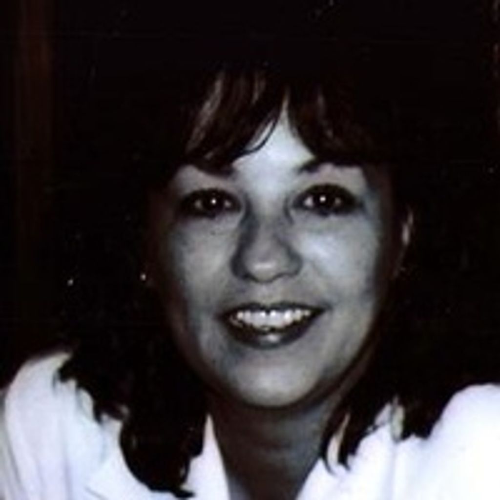 Robin  Gail Hoyt