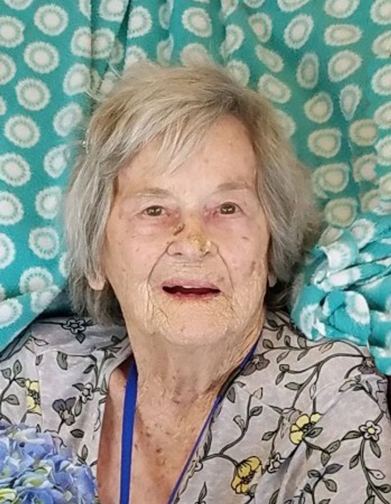 Maybelle Weiss