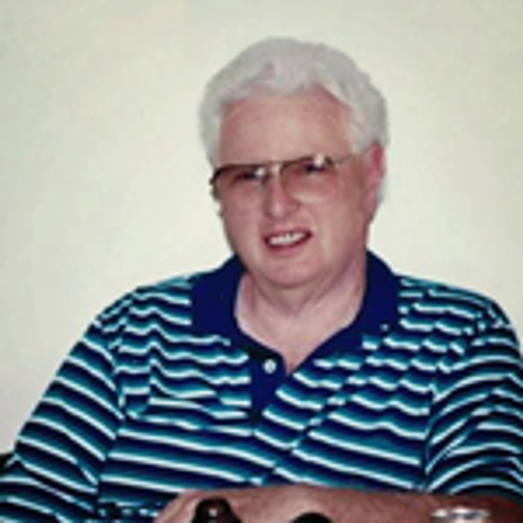 Michael Dennis Farrell Profile Photo
