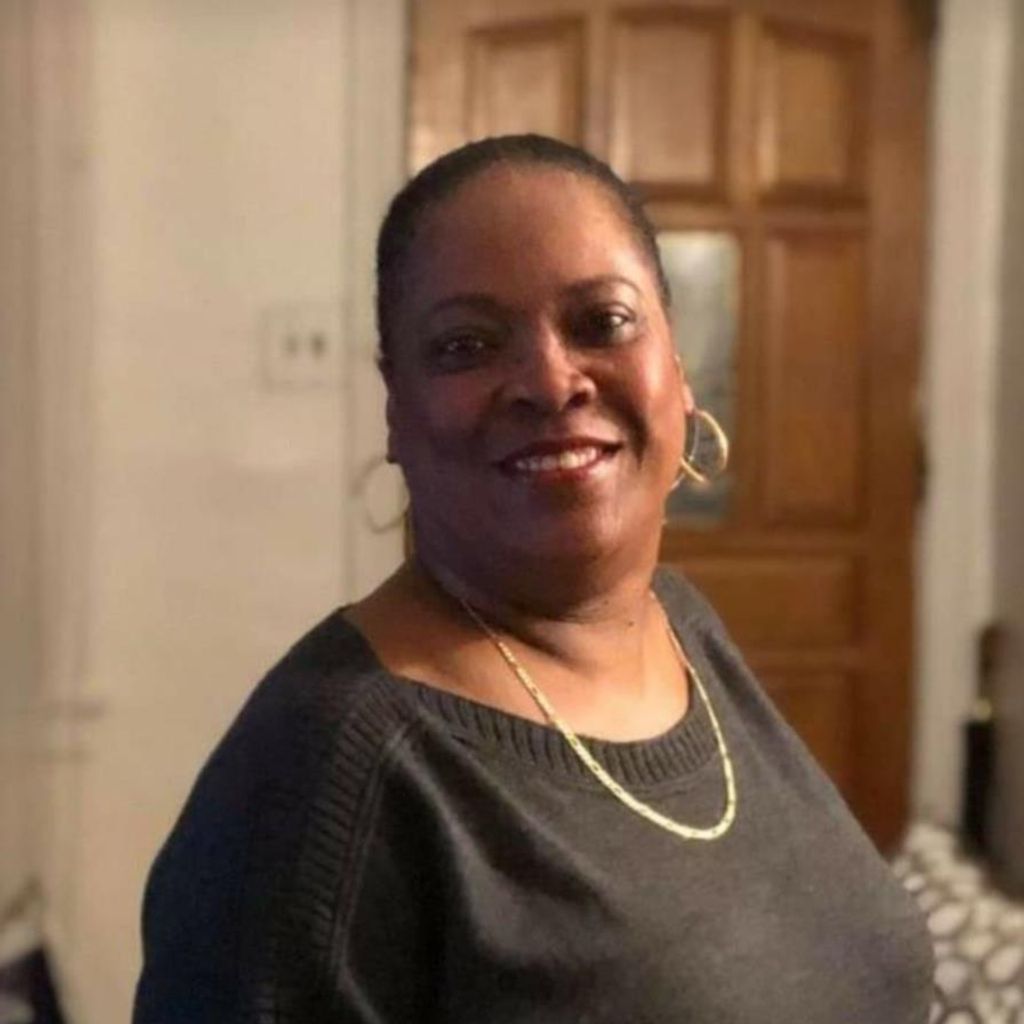 Beverly J Autry