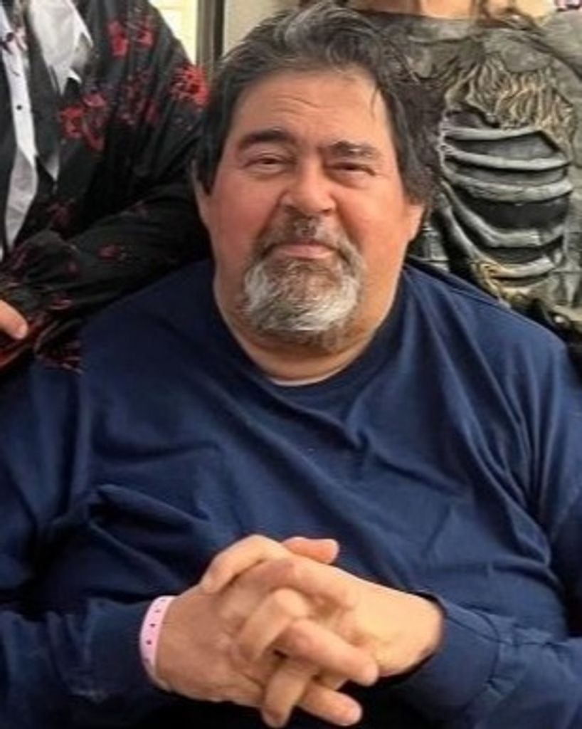 Raul Luna Rodriguez Jr. Profile Photo