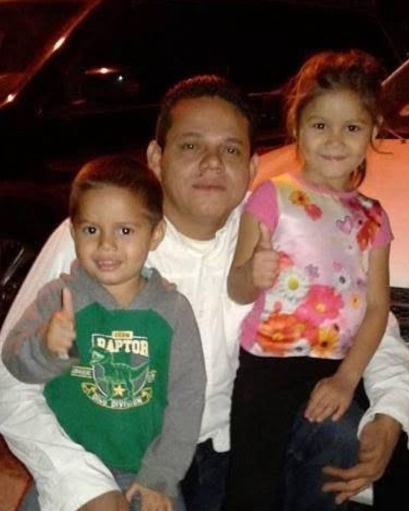Roberto C. Marroquin Castro