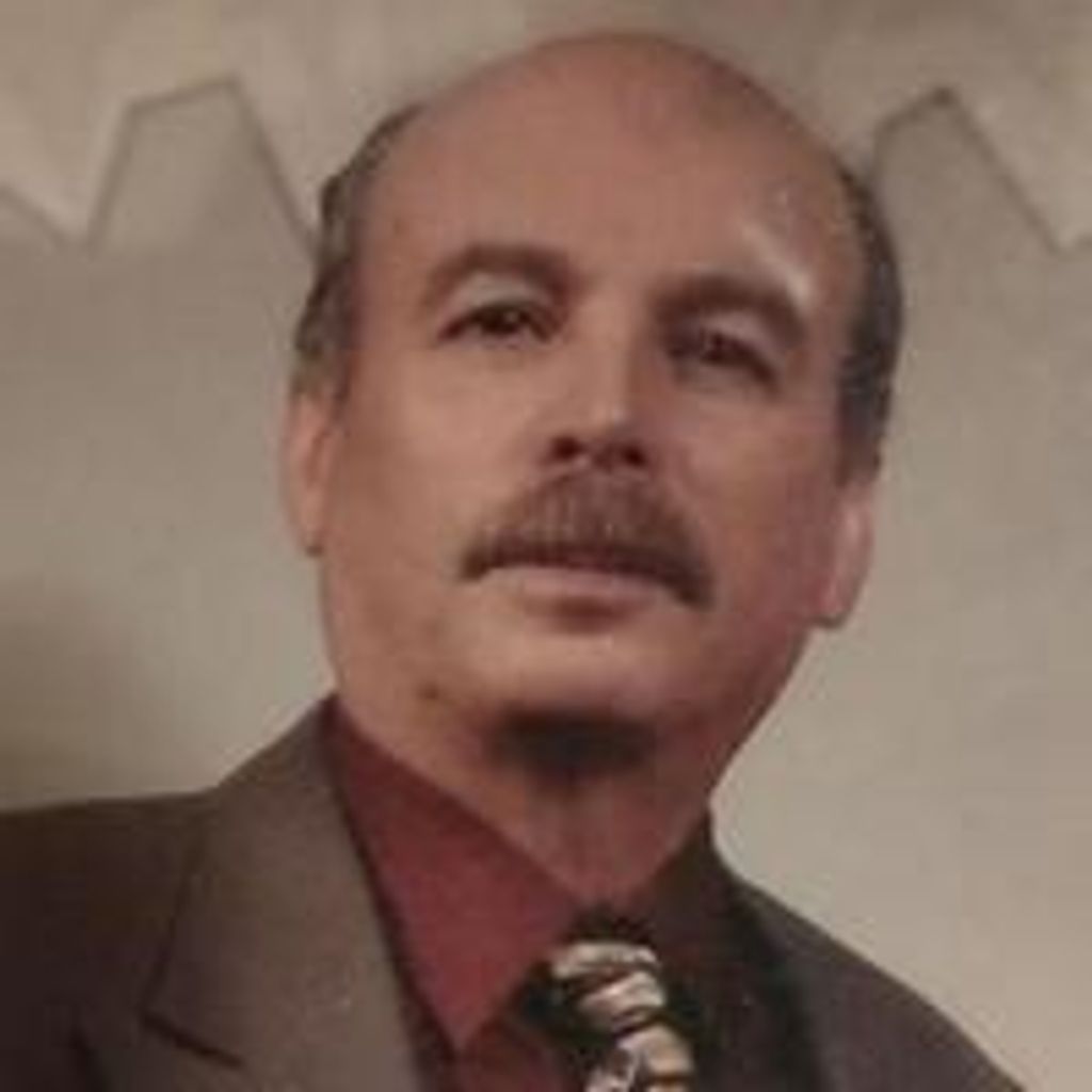 Carlos M. Colon Profile Photo