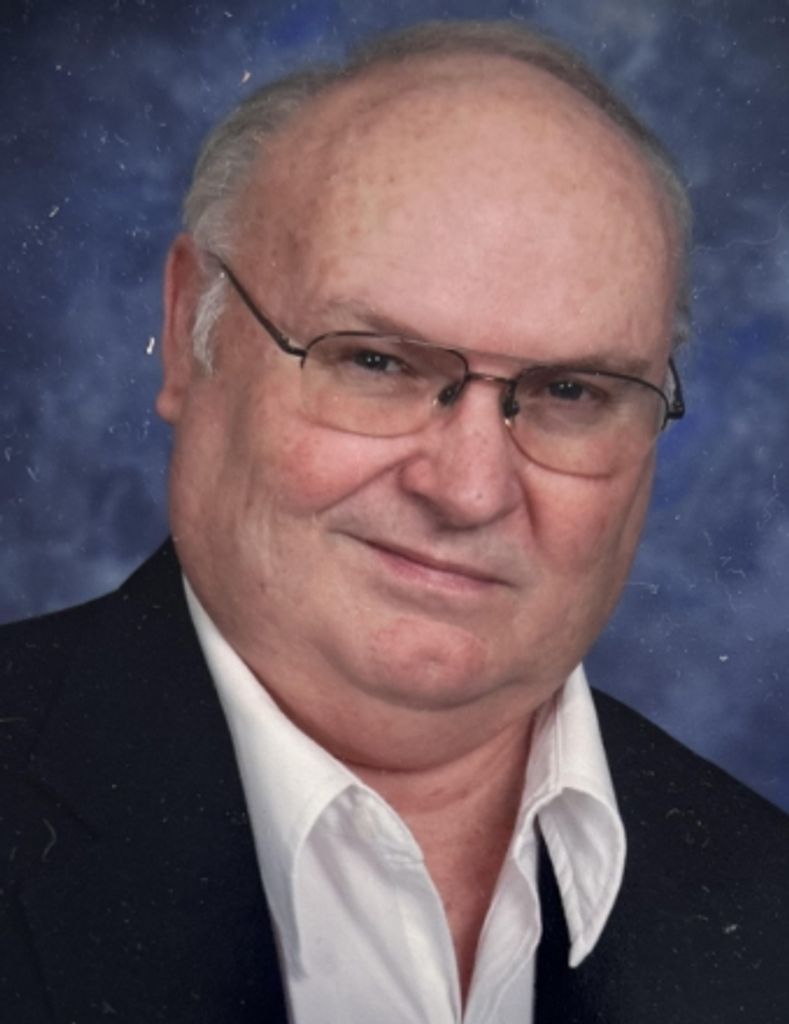 Donald Edwards Profile Photo