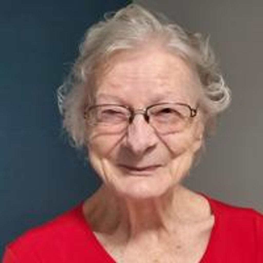 Mary E Johnson