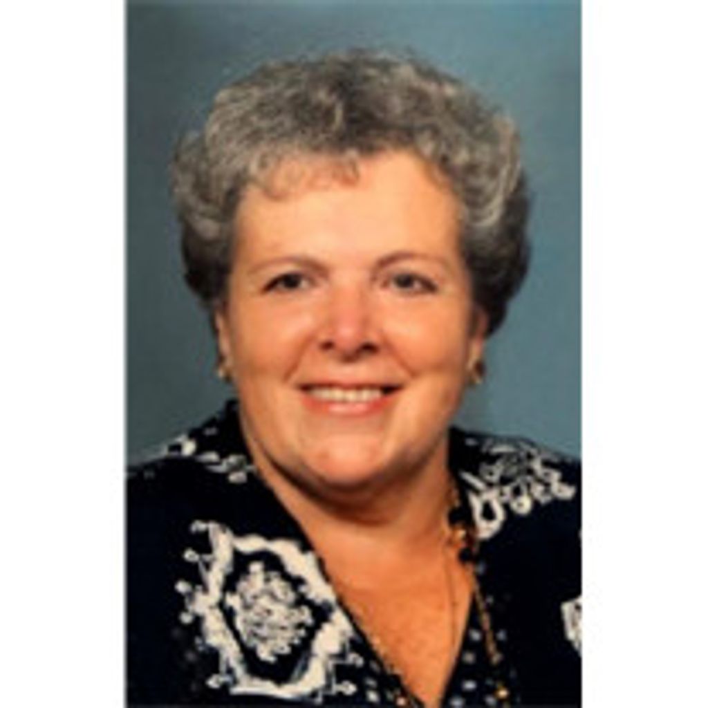 Lillian "Lil" Louise Crosman