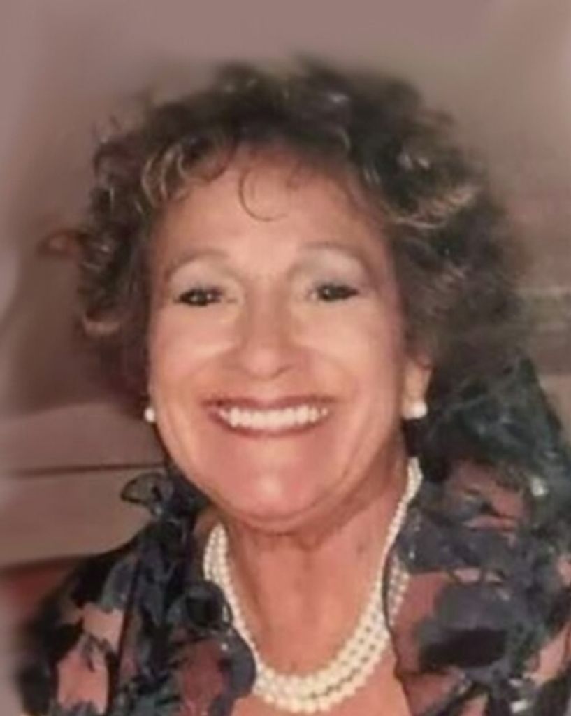 Elinor "Lindy" Ryan Profile Photo