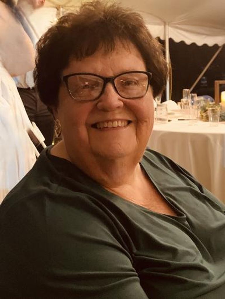 Ellenann Howton Profile Photo