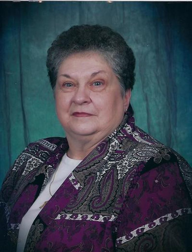 Pauline Johnson Profile Photo