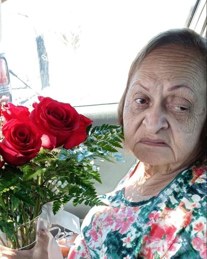 Candelaria Benites's obituary image