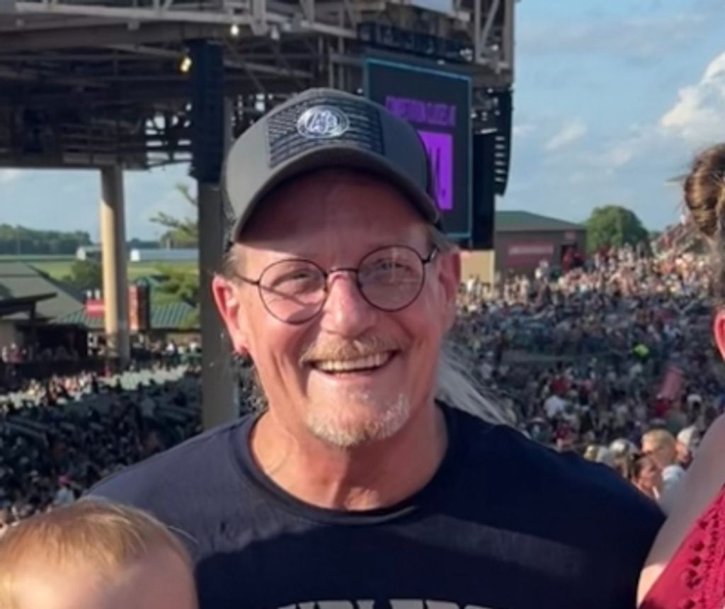 James Cummins Profile Photo