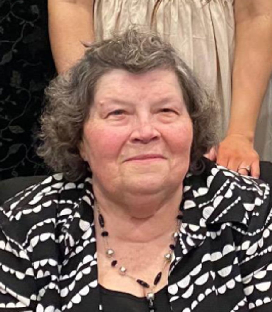 Lynelle F. Stahlecker (Lunn) Profile Photo