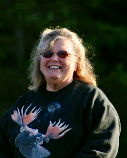 Edith "Tommie" Schutten photo gallery thumbnail 7 of 14