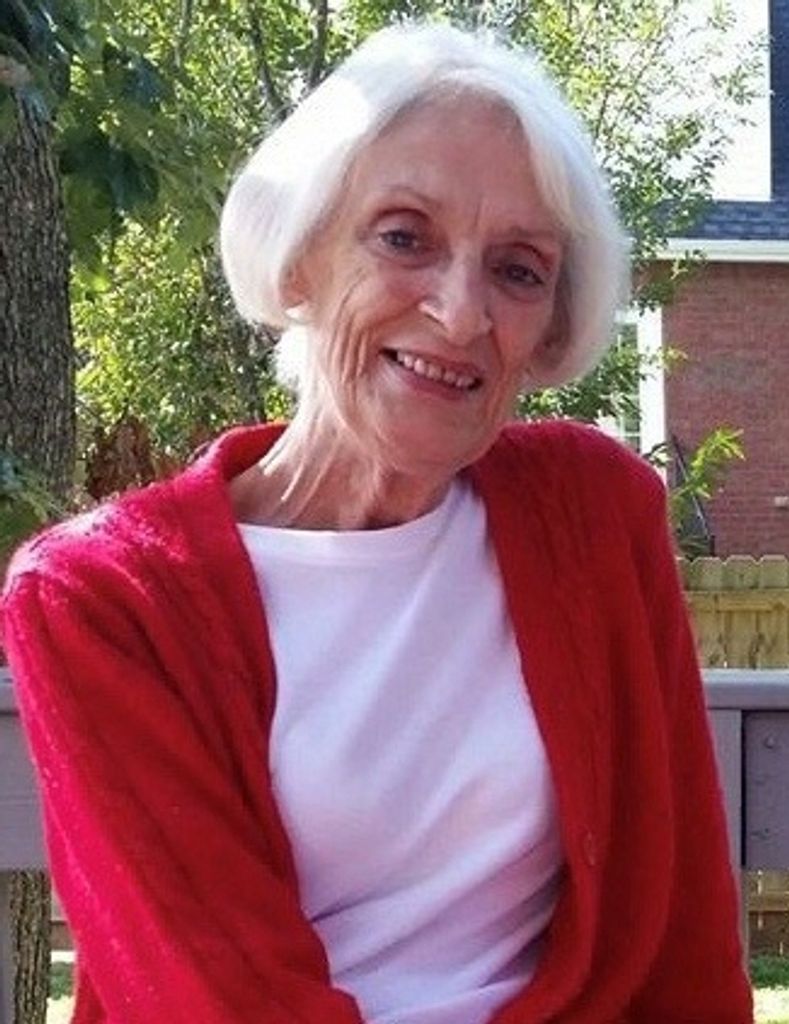 Suzanne  Paxton Profile Photo