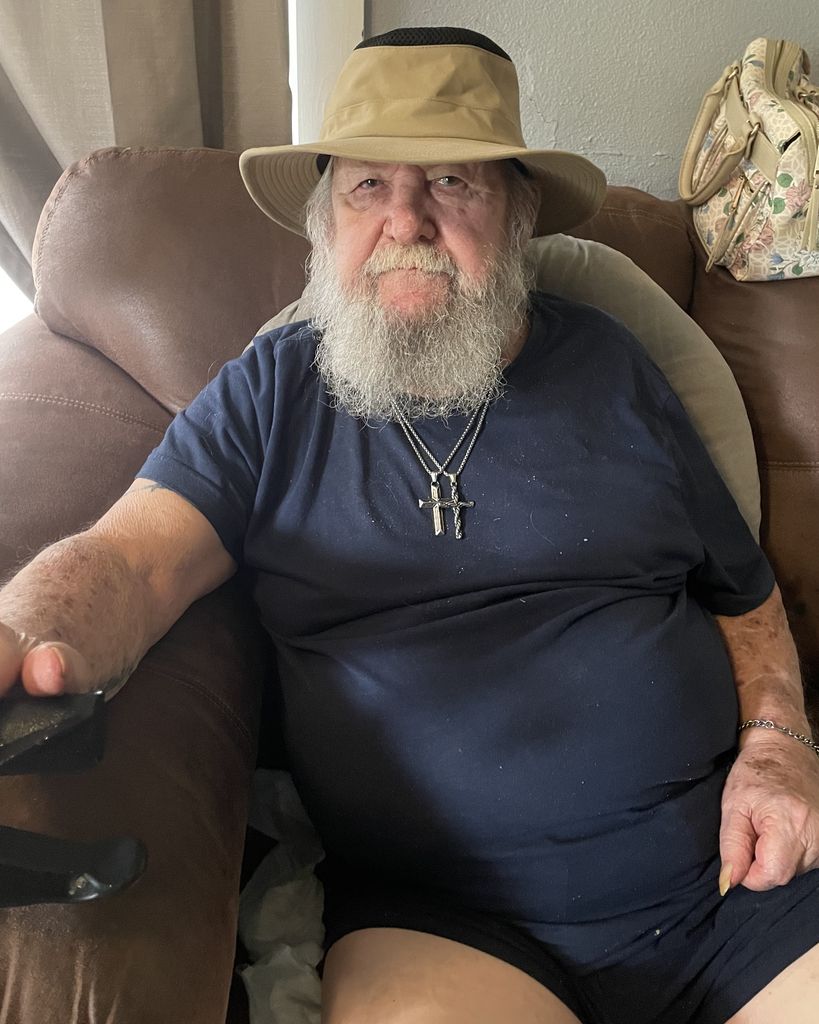 Marion Pinkney Bond Jr.