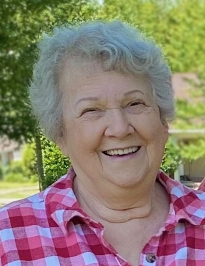 Elaine Latimer Profile Photo
