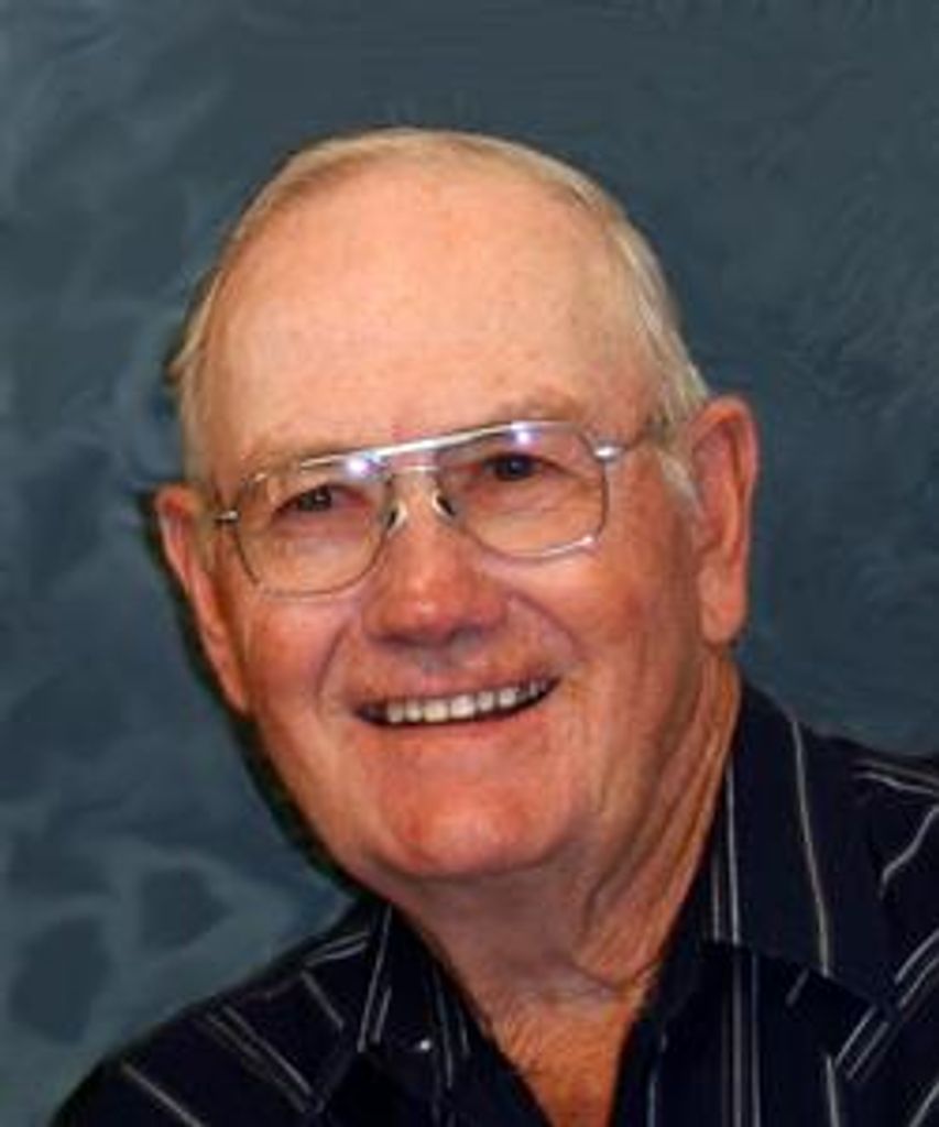 Delmer Lynd Profile Photo