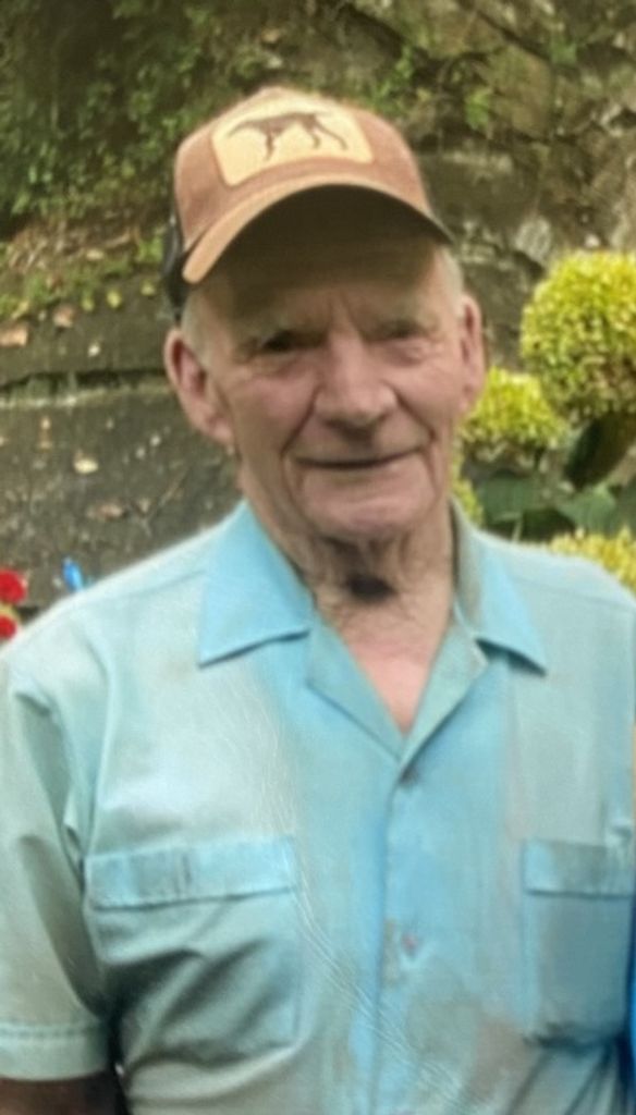 Johnny Eversole Profile Photo