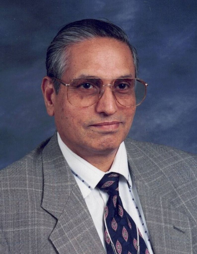 Dr. Sadiq Syed Husain, M.D. Profile Photo