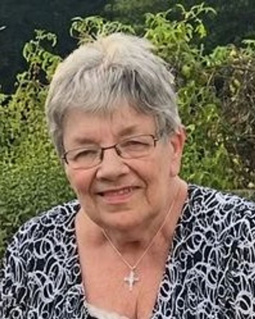 Linda Claire Peterson Profile Photo