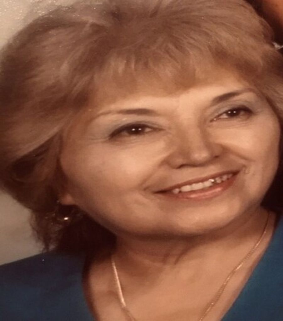 Ramona "Mona" Sifuentes